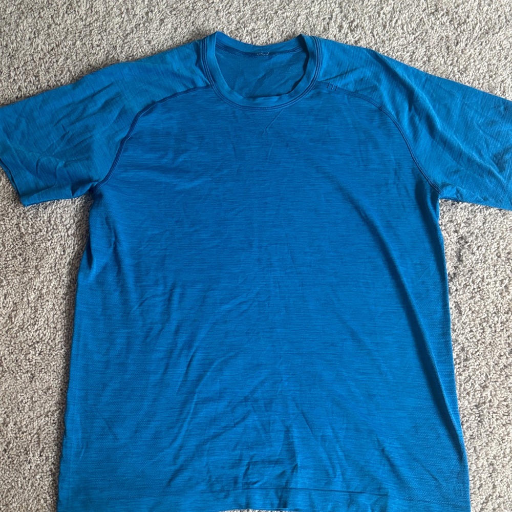 lululemon athletica Vibrant Blue Short Sleeve Tee